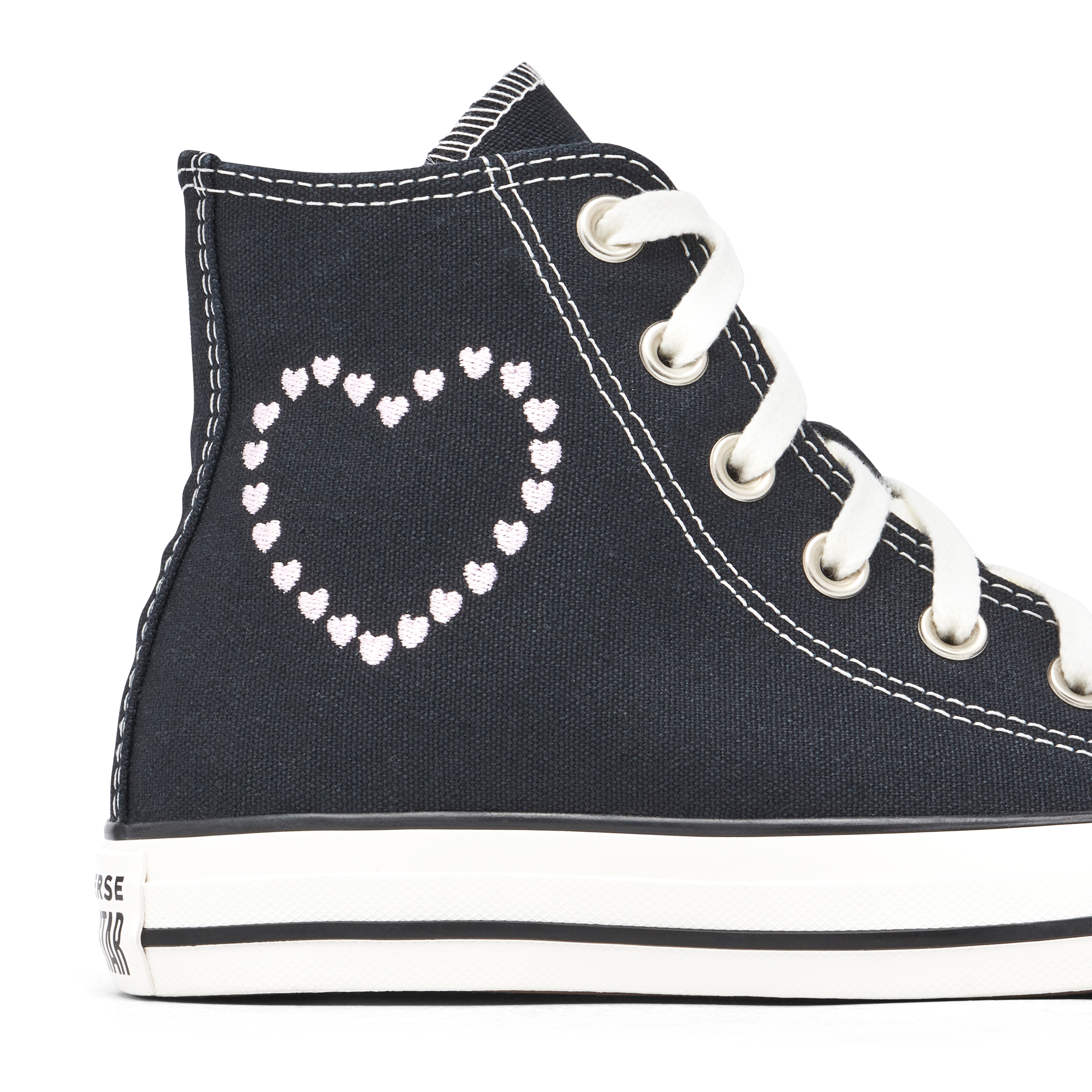 Converse Chuck Taylor All-Star Embroidered Hearts Womens | A01602F/A01602C | Laced