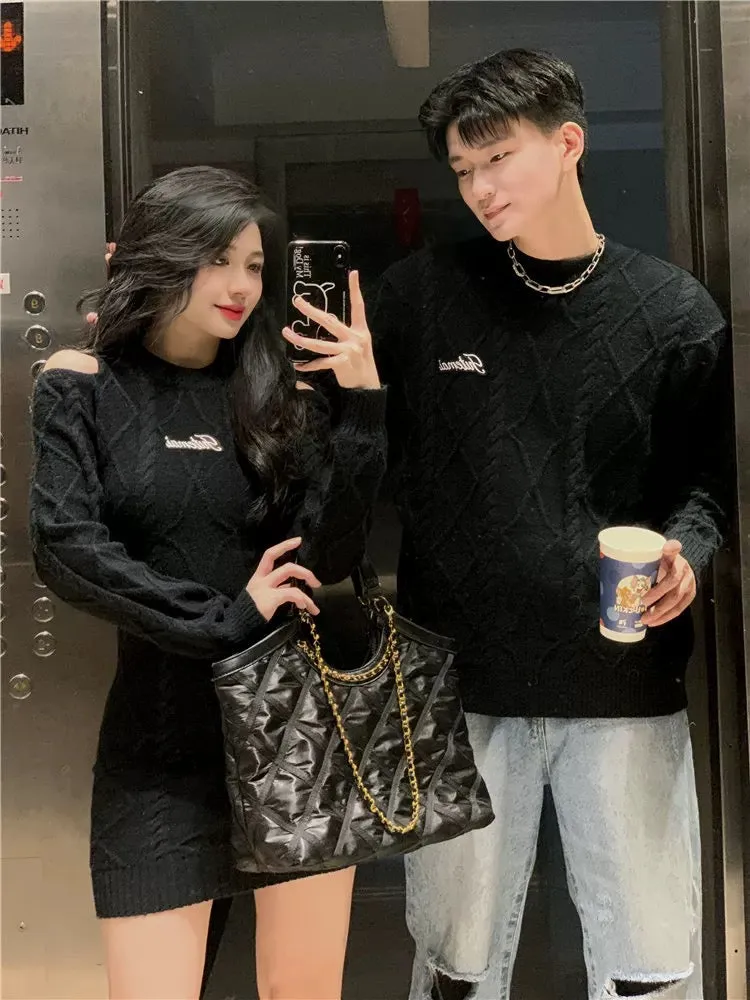 Couple clothing autumn and winter 2023 new ins super hot sweater dress for one man and one woman Korean style French sweater tre