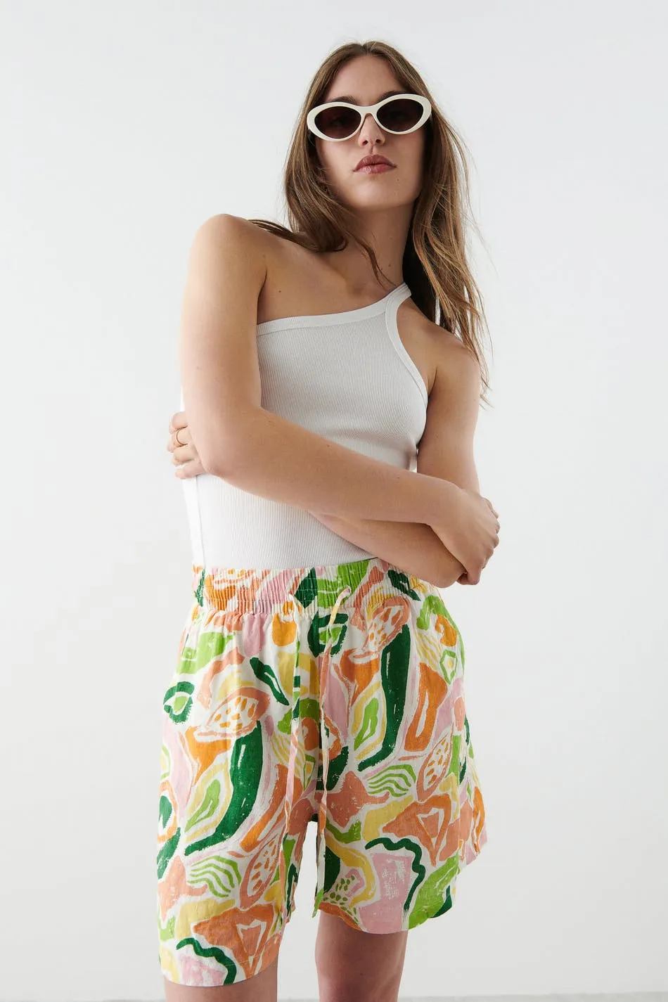 Disa linen shorts