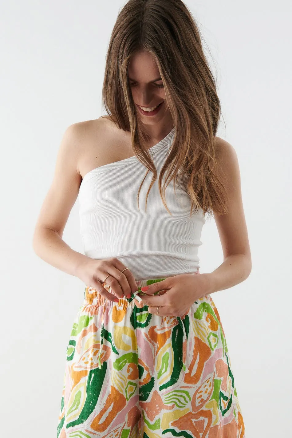 Disa linen shorts