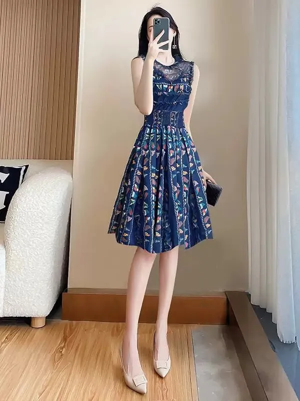 French floral dress for women summer 2024 new style this year's popular beautiful temperament slim vest skirt