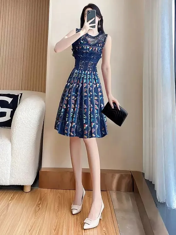 French floral dress for women summer 2024 new style this year's popular beautiful temperament slim vest skirt