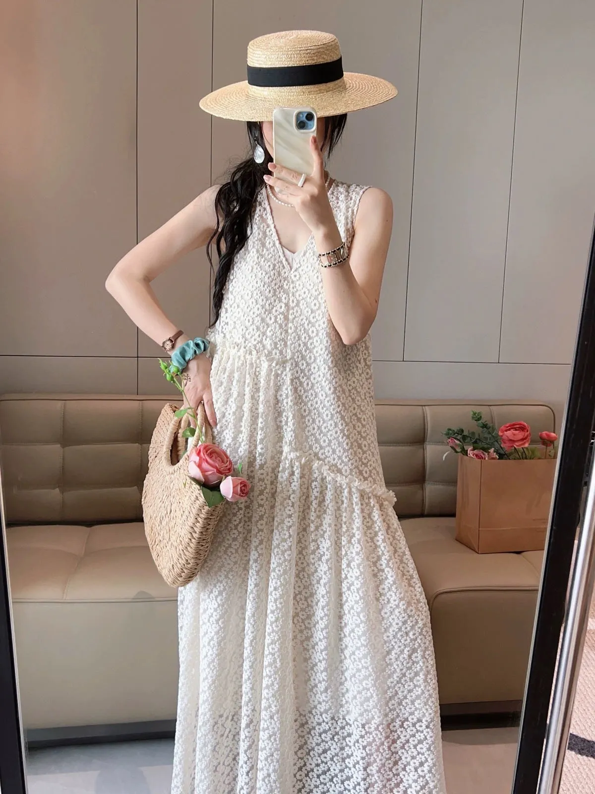 French super fairy floral v-neck embroidered sleeveless vest dress for women summer loose and slim long skirt two-piece suit