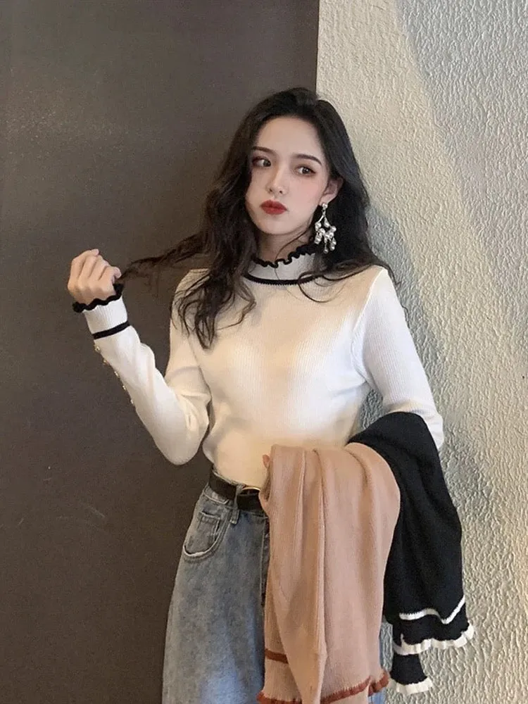 Half turtleneck black bottoming shirt for women in autumn and winter, high-end knitted sweater design, slim fit sweater top