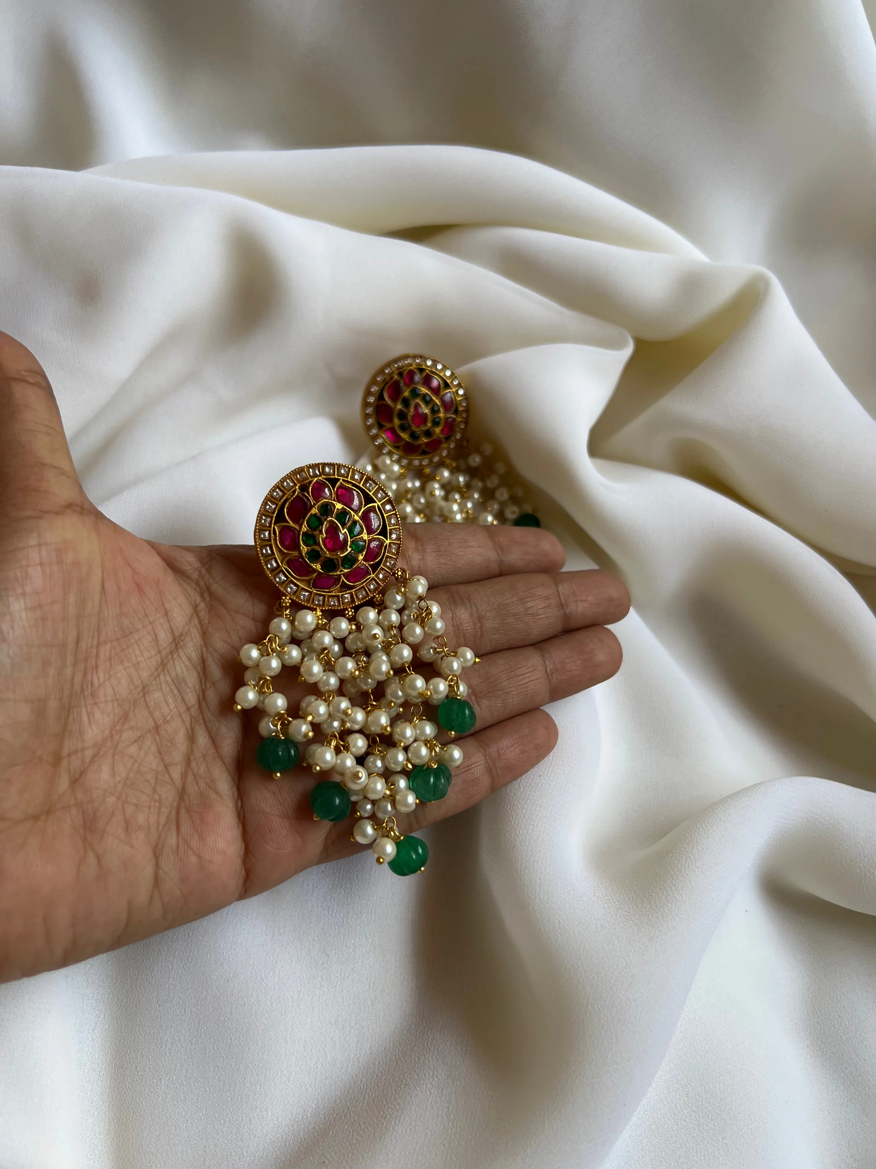 Kundan flower Pearl curtain studs