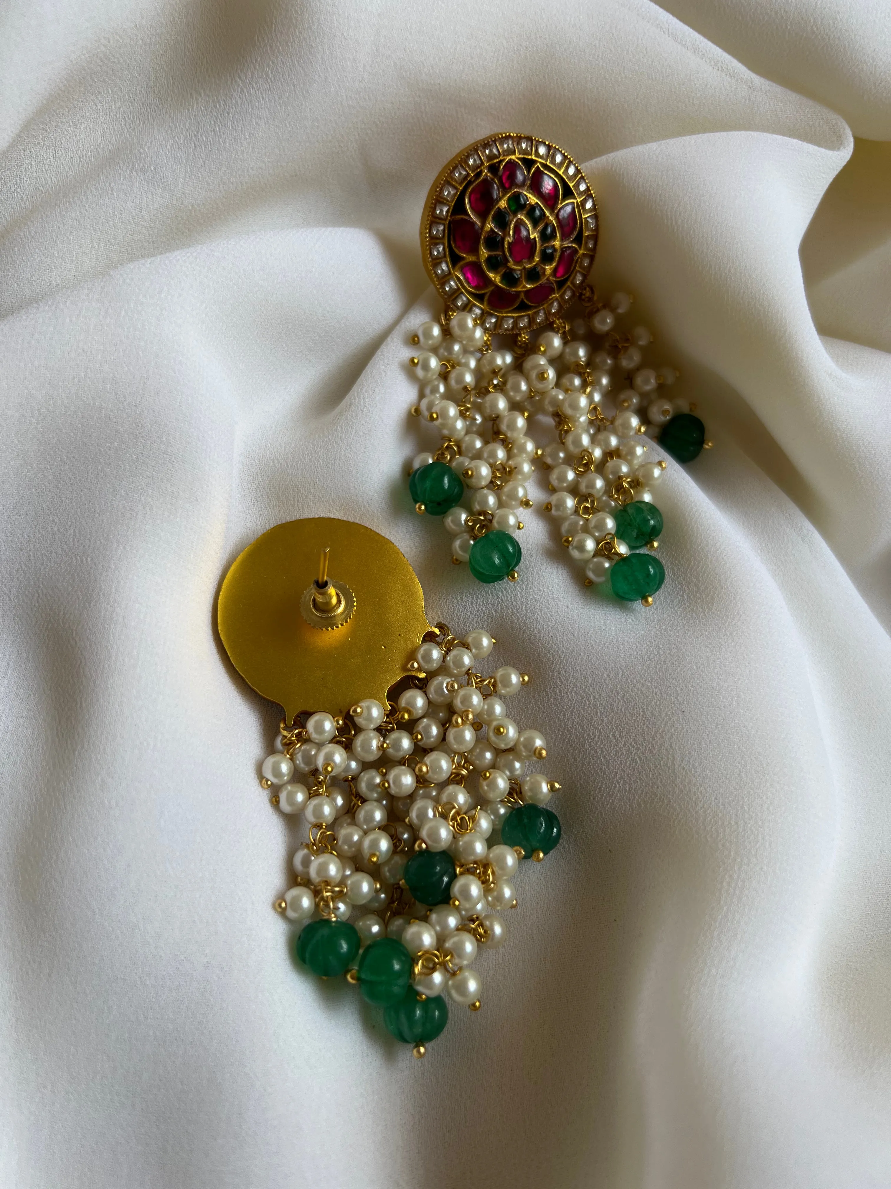 Kundan flower Pearl curtain studs