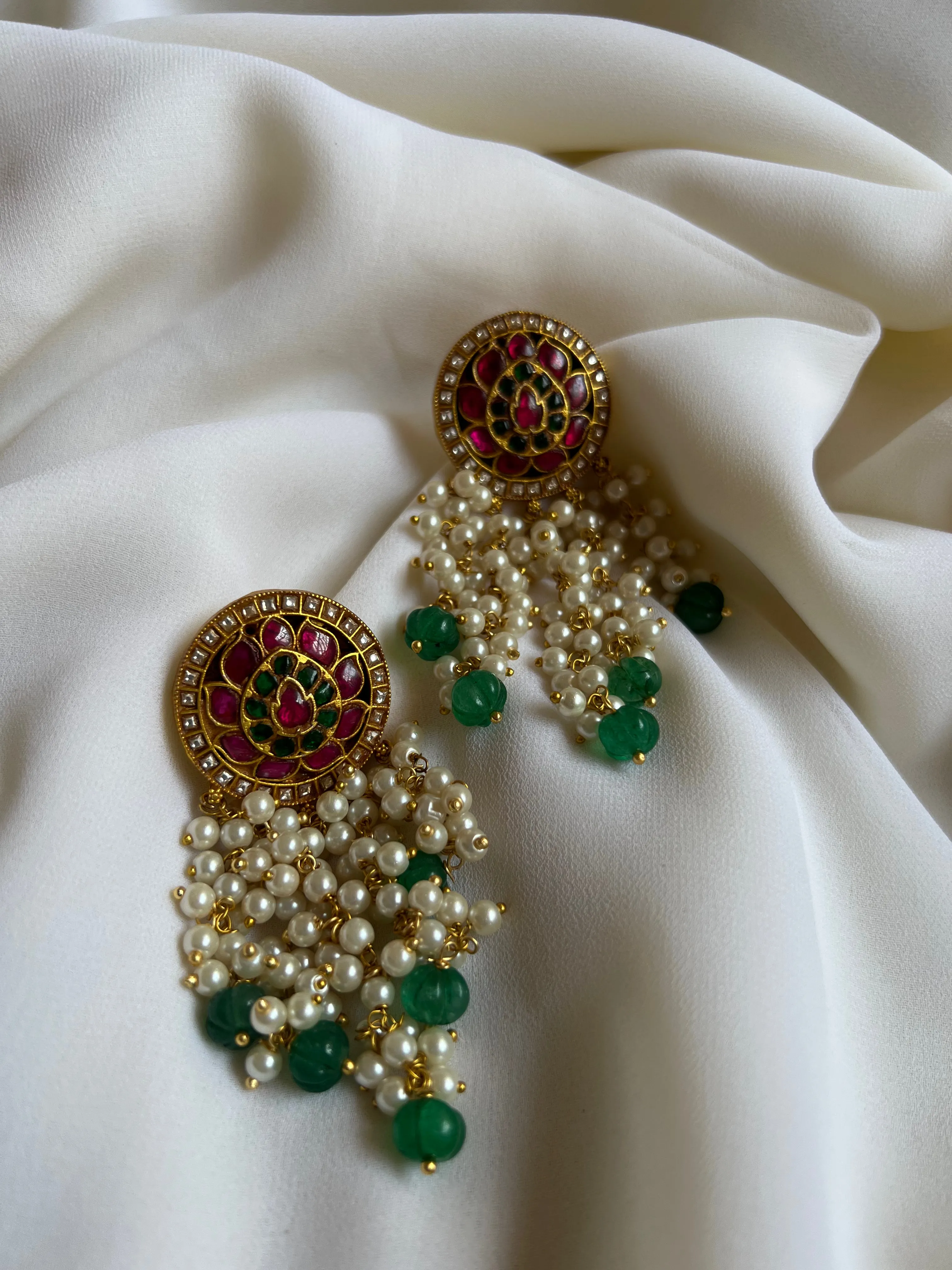 Kundan flower Pearl curtain studs