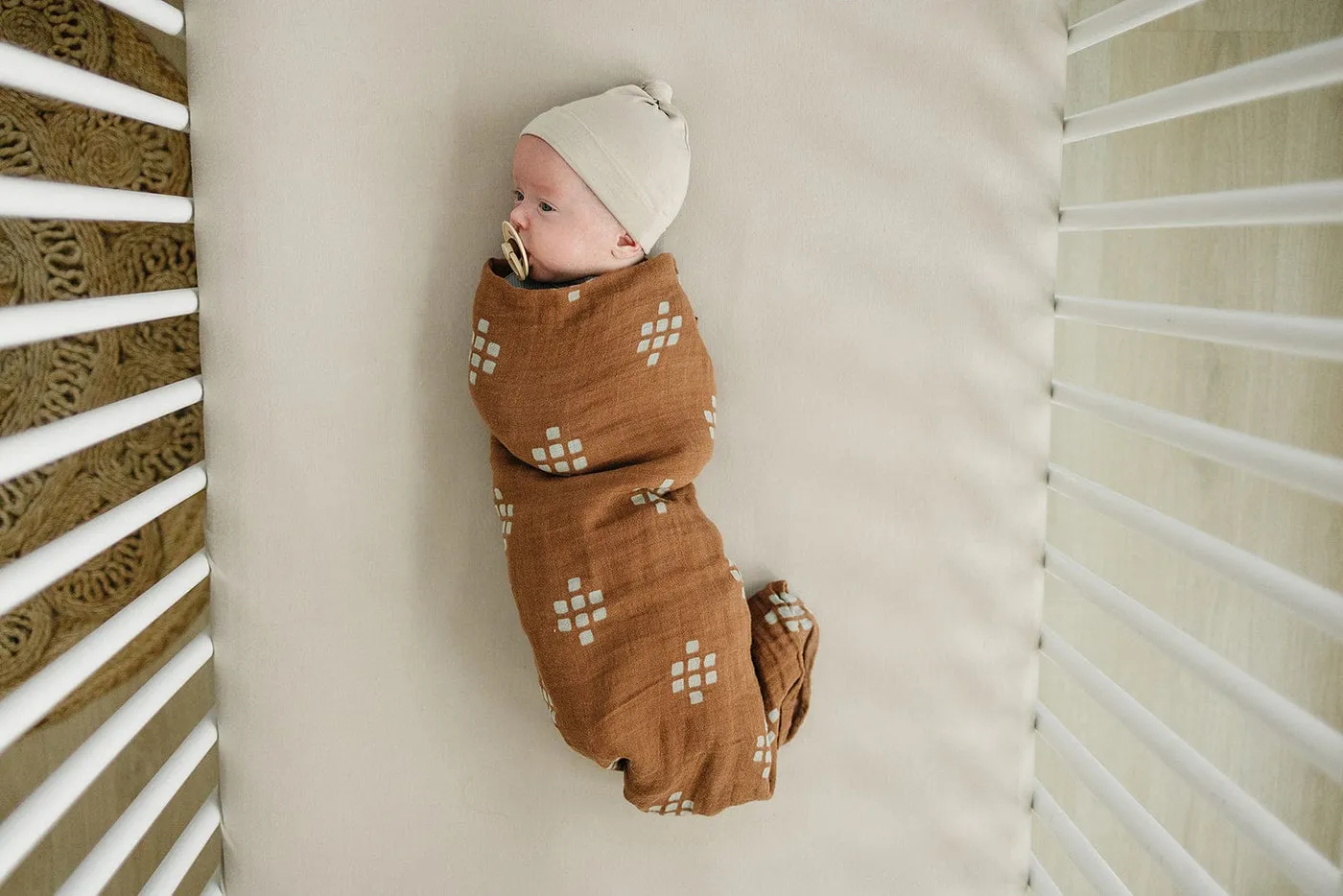 Mebie Baby Chestnut Textiles Muslin Swaddle Blanket *