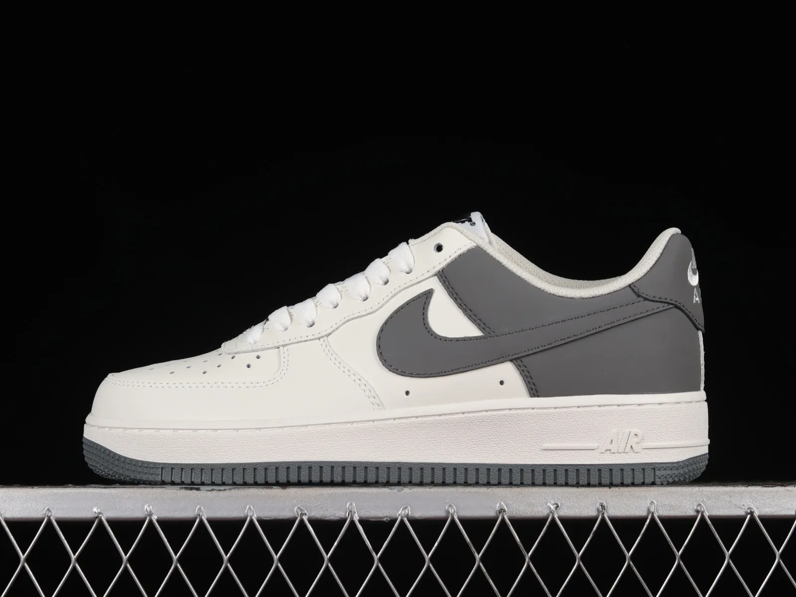 Nike Air Force 1 07 Low Beige Dark Grey Black DB3301-022