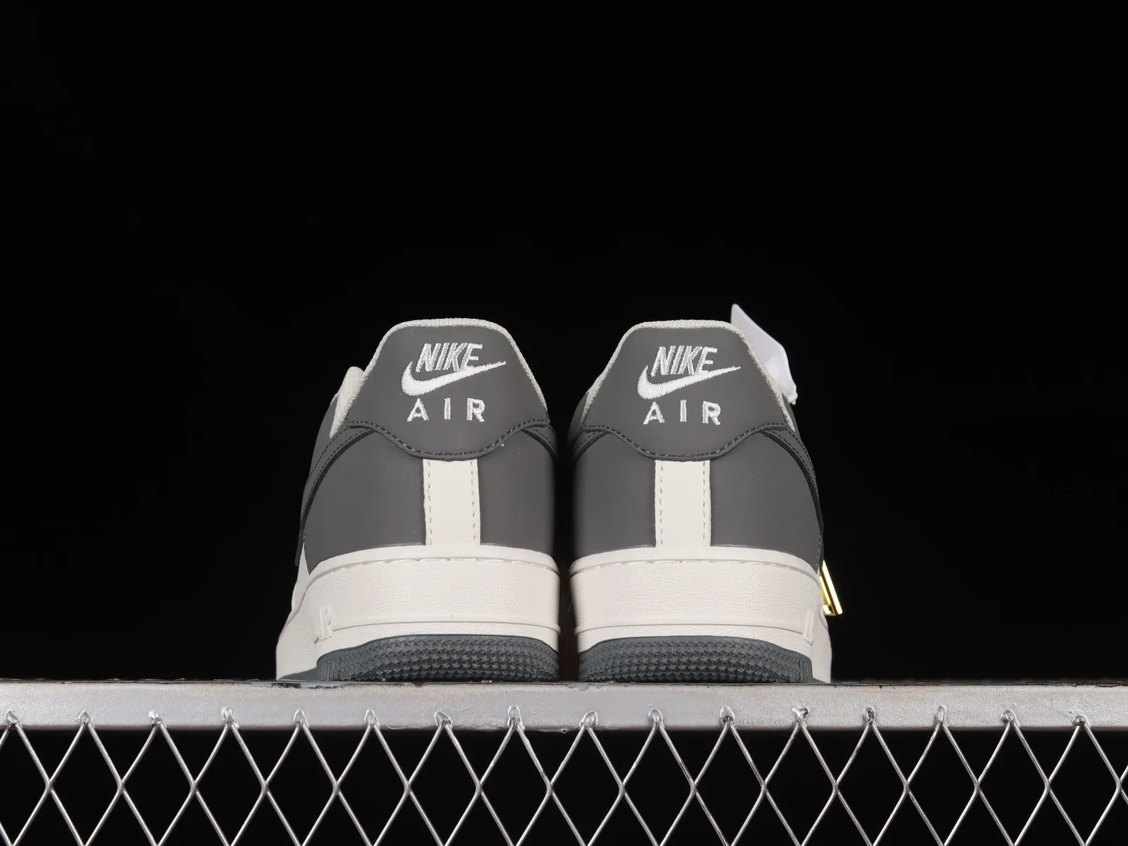 Nike Air Force 1 07 Low Beige Dark Grey Black DB3301-022