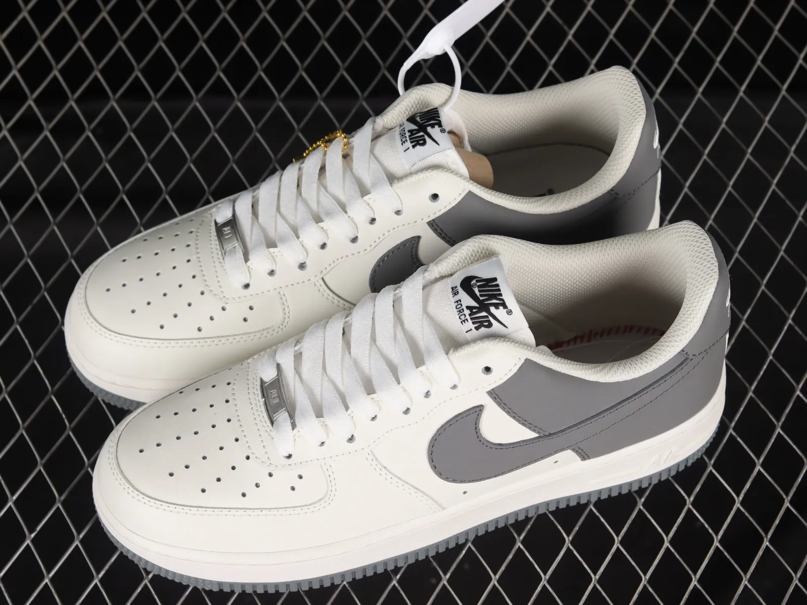 Nike Air Force 1 07 Low Beige Dark Grey Black DB3301-022