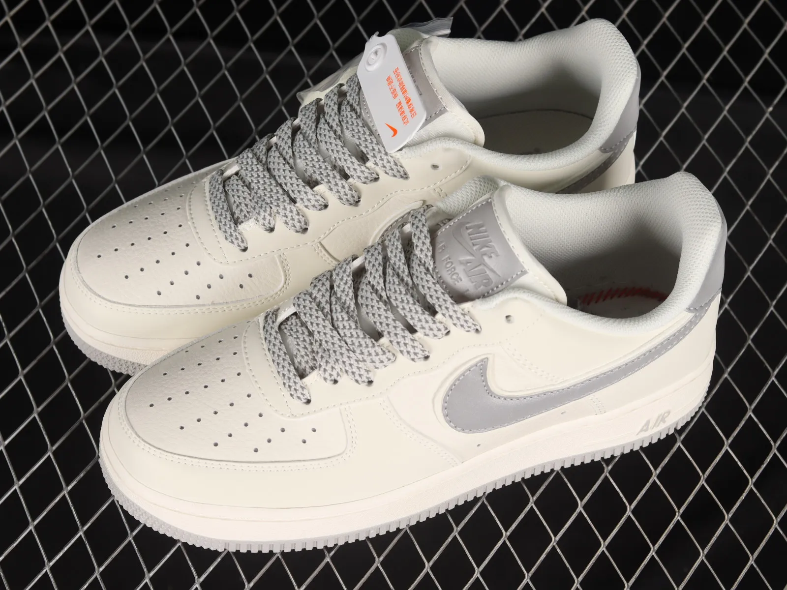 Nike Air Force 1 07 Low Beige Light Grey GL6835-009