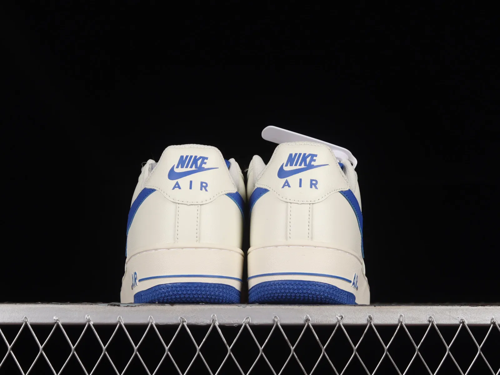 Nike Air Force 1 07 Low Beige Royal Blue SP0758-025