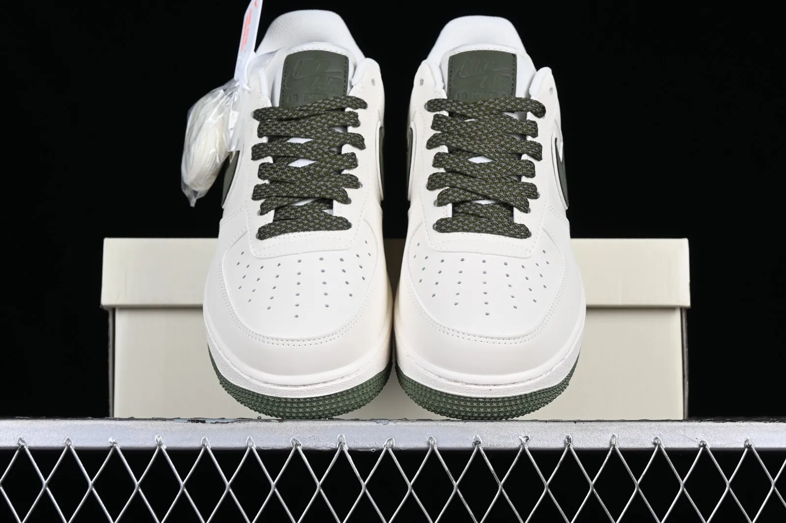 Nike Air Force 1 07 Low Beige White Army Green GL6835-008