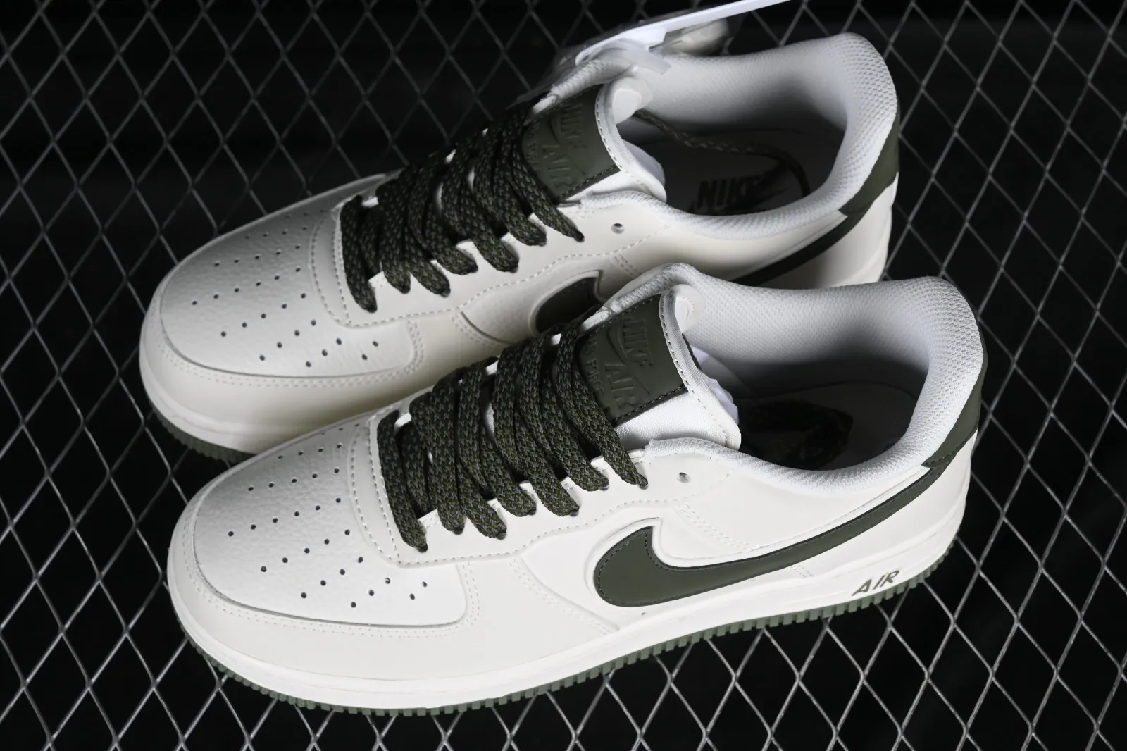 Nike Air Force 1 07 Low Beige White Army Green GL6835-008