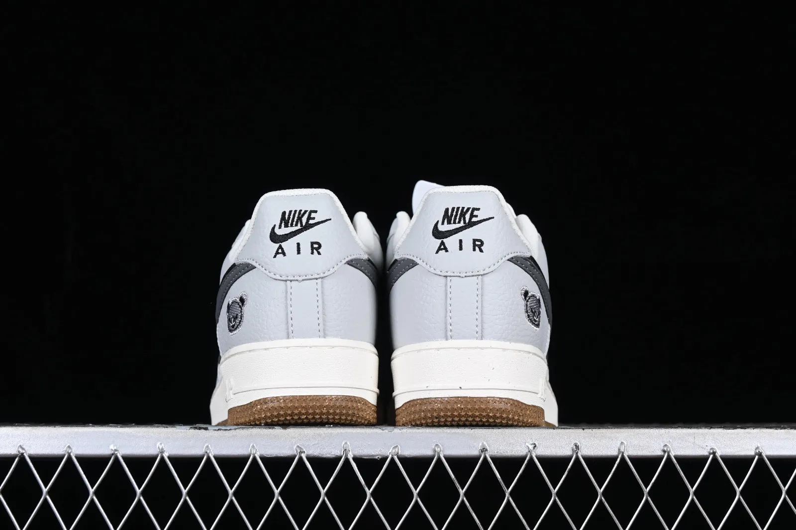 Nike Air Force 1 07 Low Black Dark Grey Rice White CC2569-033