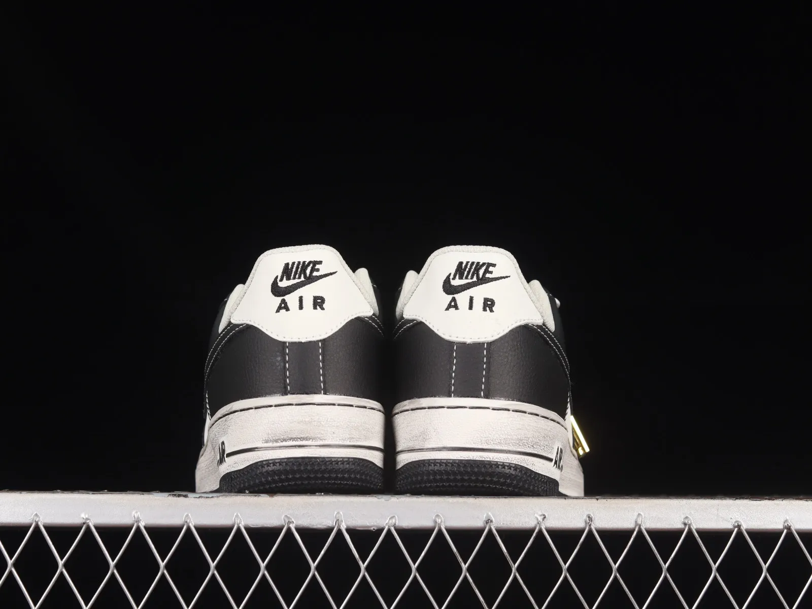 Nike Air Force 1 07 Low Black White DB3301-088