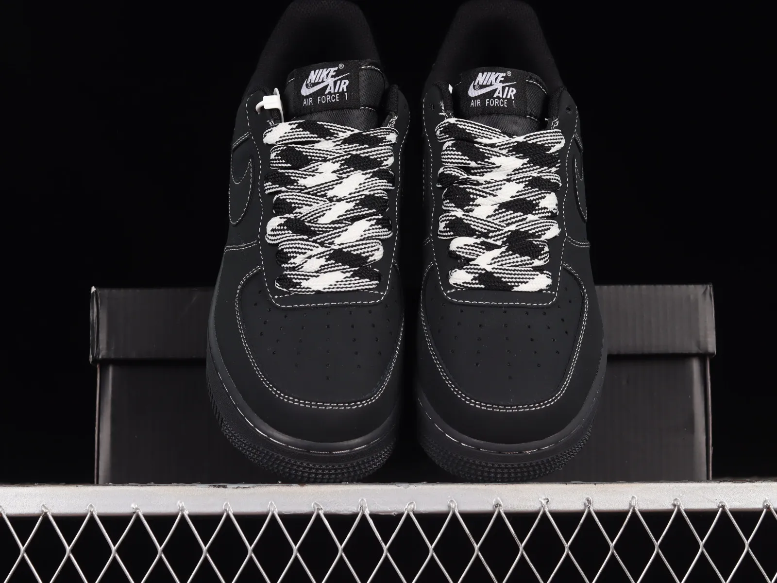 Nike Air Force 1 07 Low Black White HW2636-079