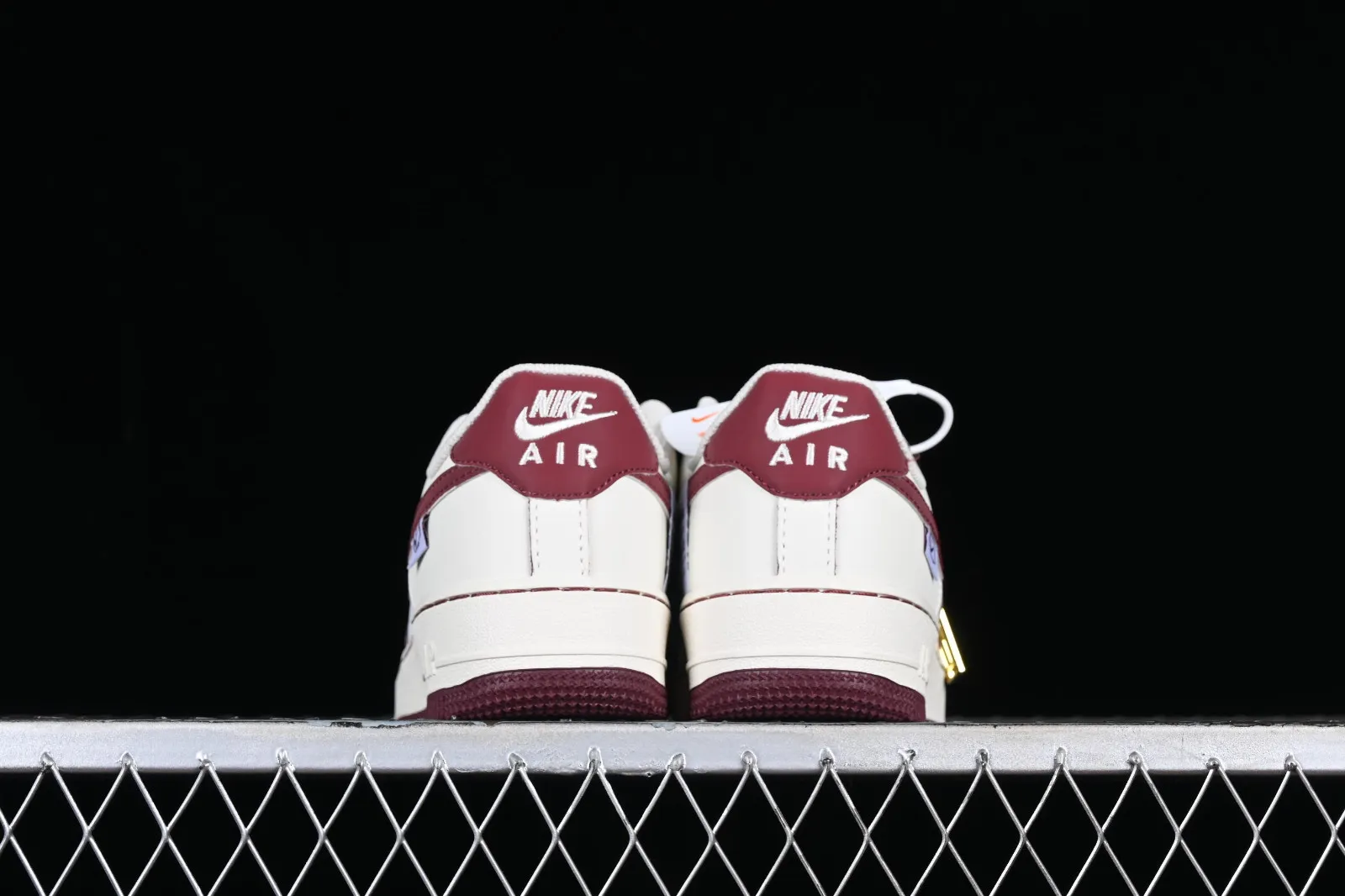 Nike Air Force 1 07 Low Lafite White Red Metallic Gold FB1839-215