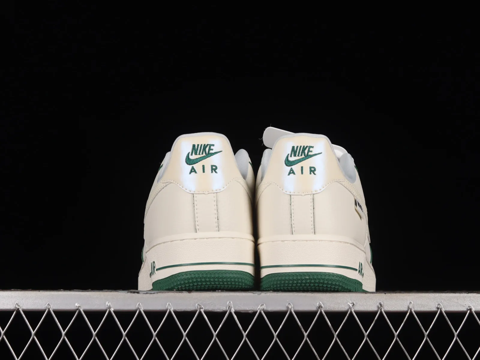 Nike Air Force 1 07 Low Pearlescent Beige Green DD9915-600