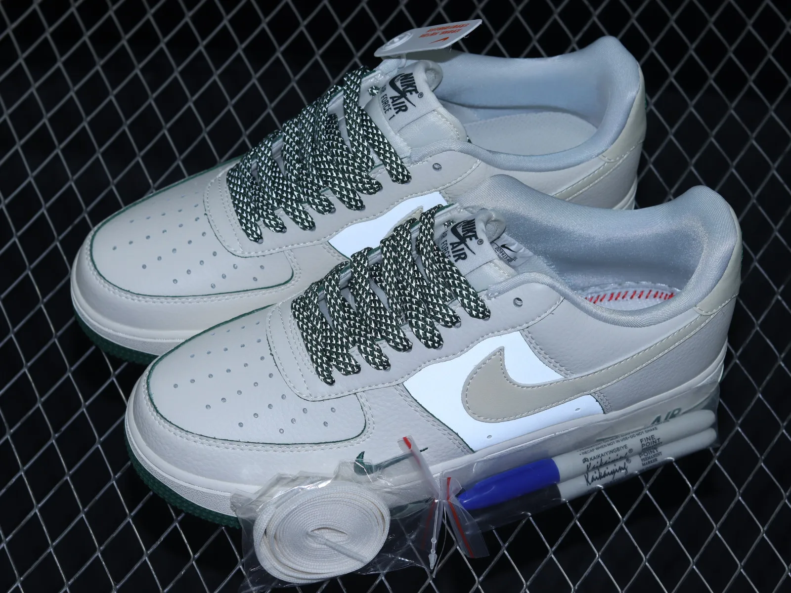 Nike Air Force 1 07 Low Pearlescent Beige Green DD9915-600