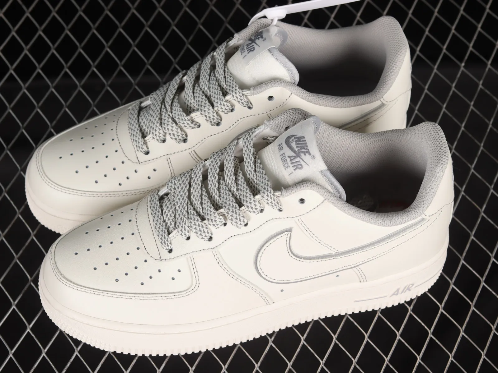 Nike Air Force 1 07 Low Rice White Light Grey TB5636-123