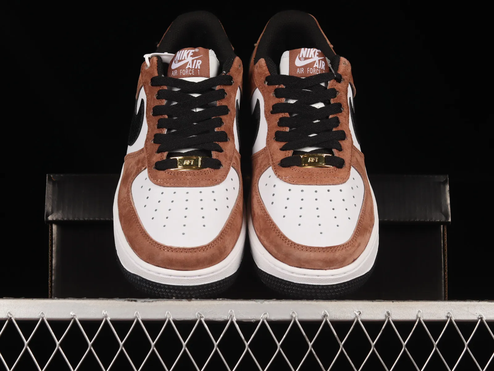 Nike Air Force 1 07 Low Snake Mocha Black White DE0023-800