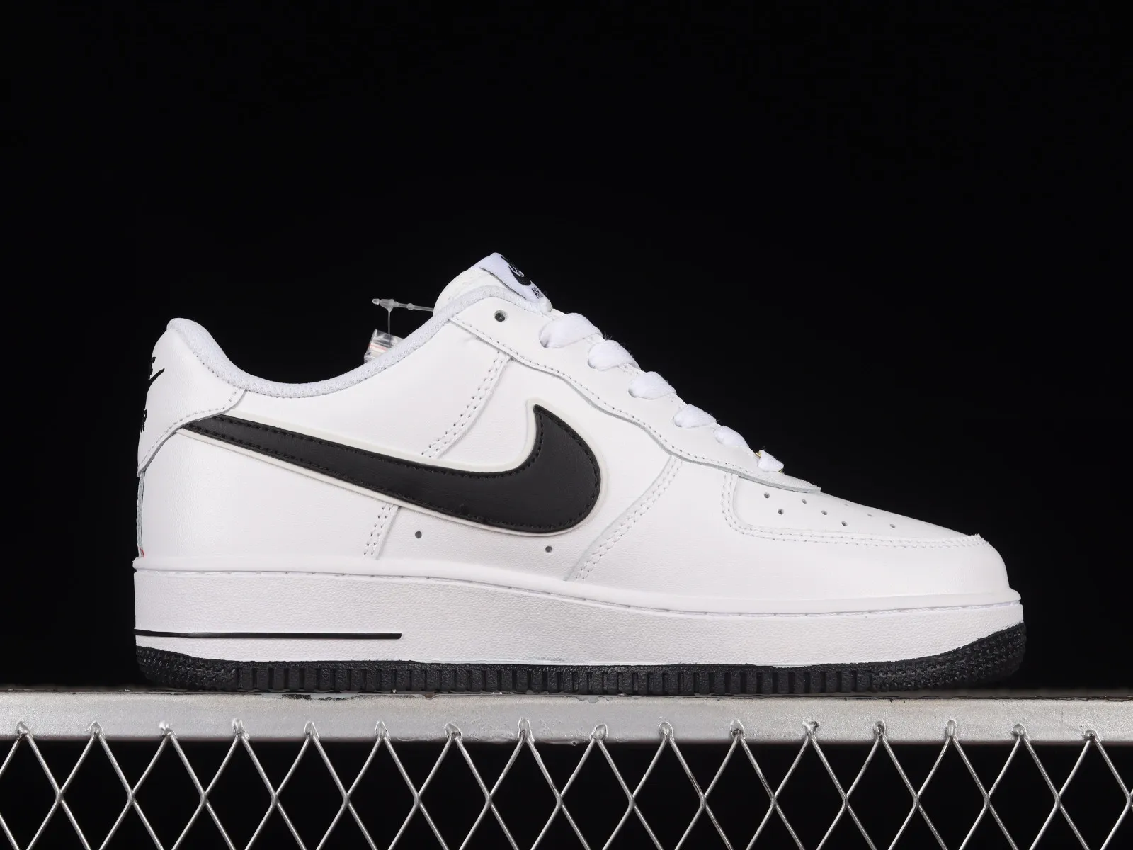 Nike Air Force 1 07 Low Swoosh White Black Metallic Gold CV5696-963