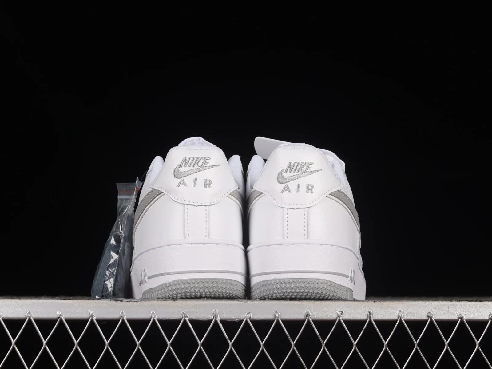 Nike Air Force 1 07 Low Swoosh White Grey CV5696-961