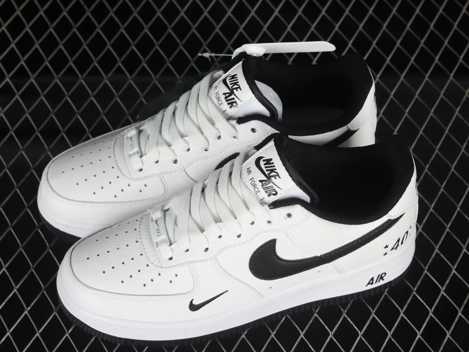 Nike Air Force 1 07 Low White Black MN5263-127