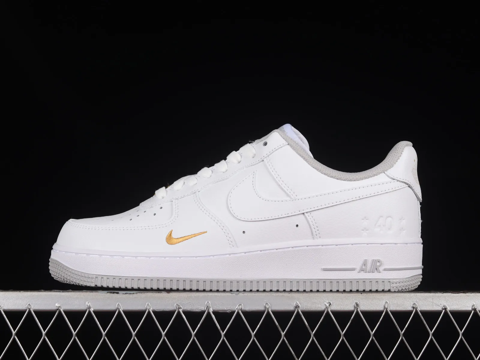 Nike Air Force 1 07 Low White Lighe Grey Metallic Gold DD1225-002