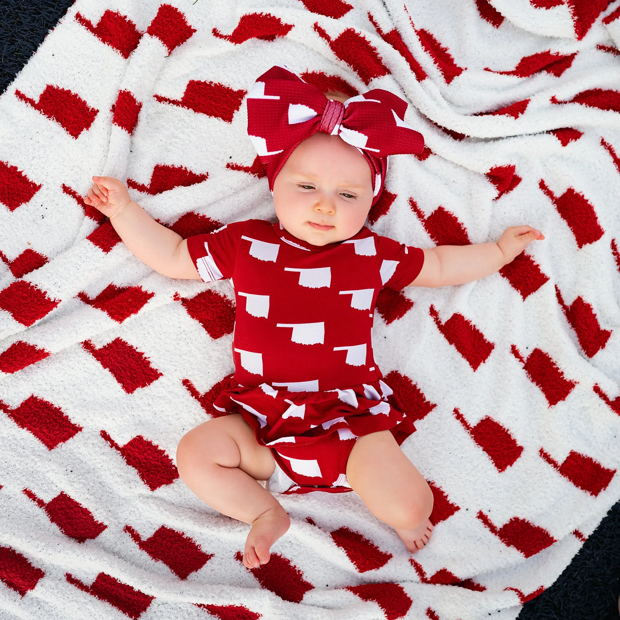 Oklahoma Crimson & White PLUSH BLANKET