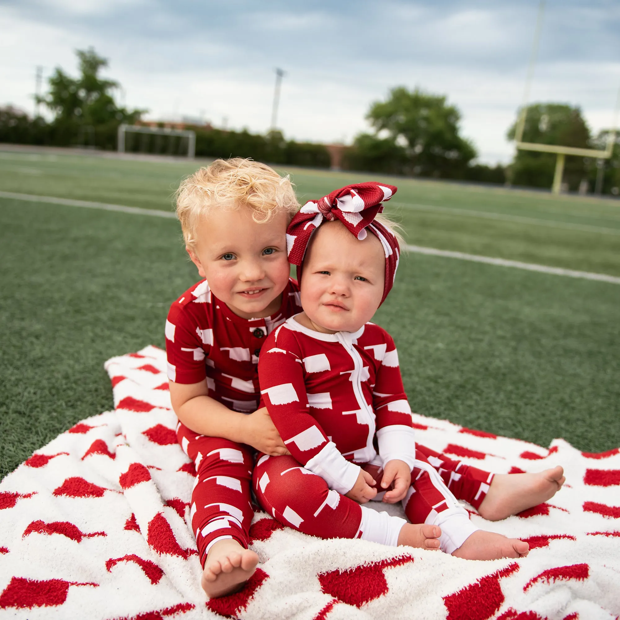 Oklahoma Crimson & White PLUSH BLANKET