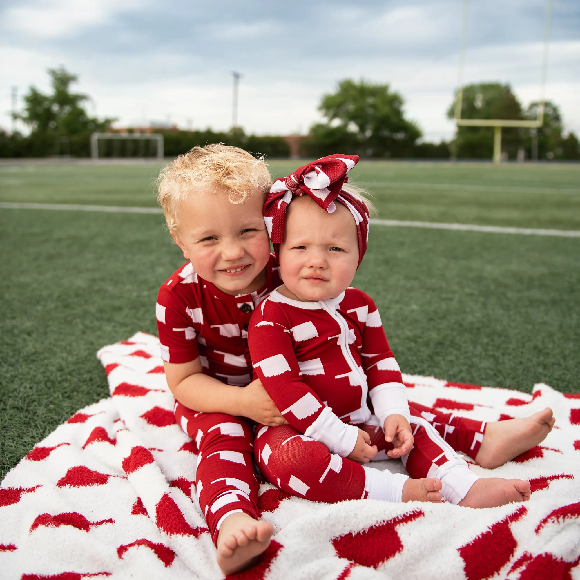 Oklahoma Crimson & White PLUSH BLANKET