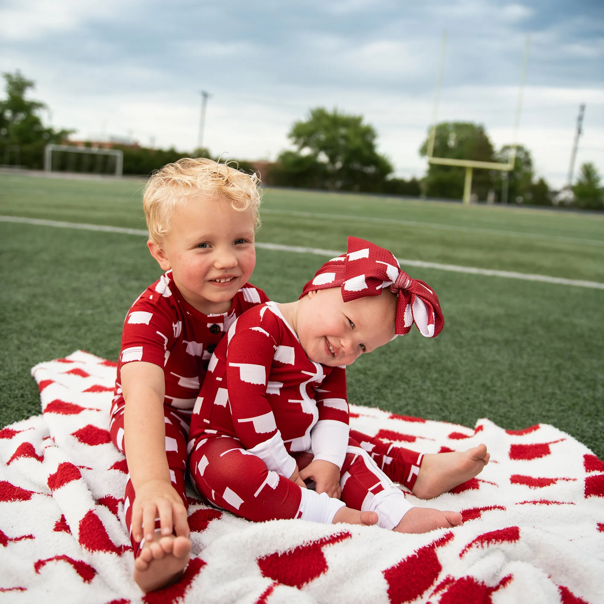 Oklahoma Crimson & White PLUSH BLANKET