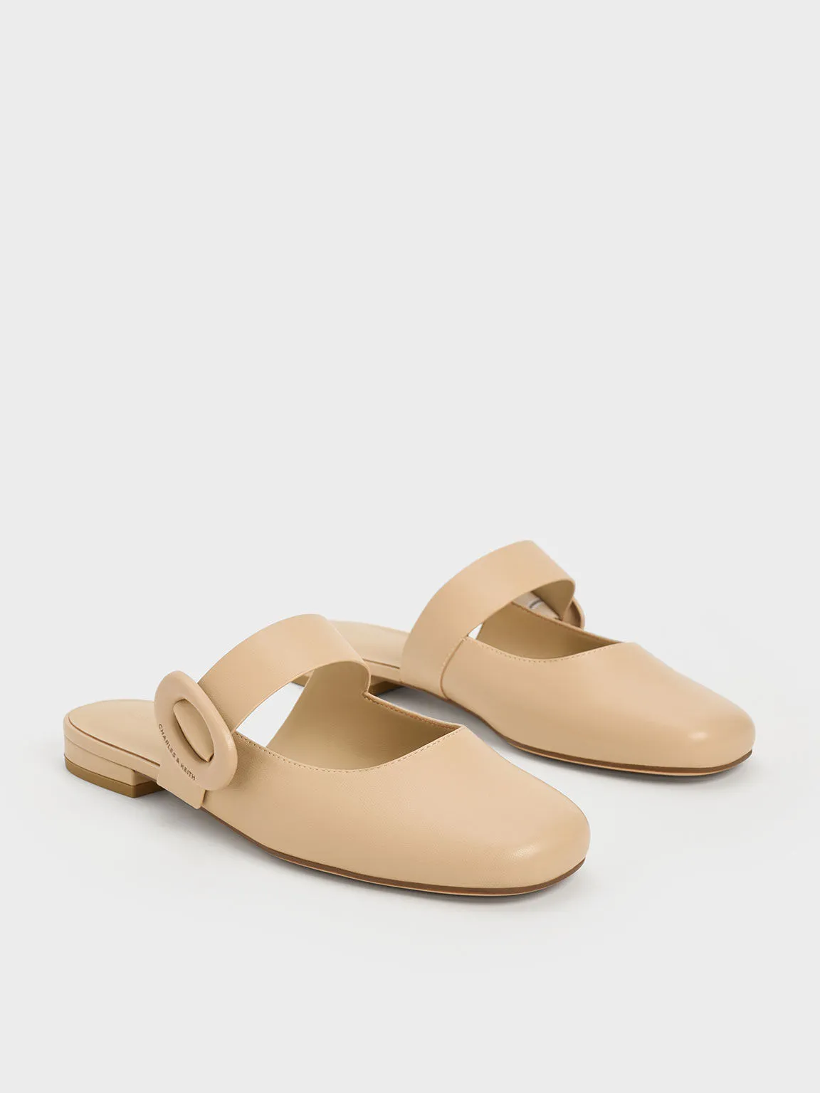 Oval-Buckle Flat Mules - Beige