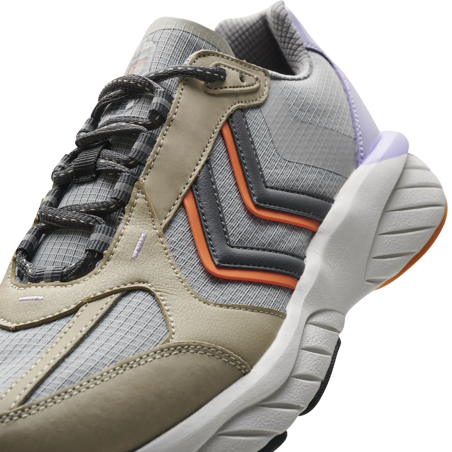 REACH LX 6000 NUBUCK Premium trainers