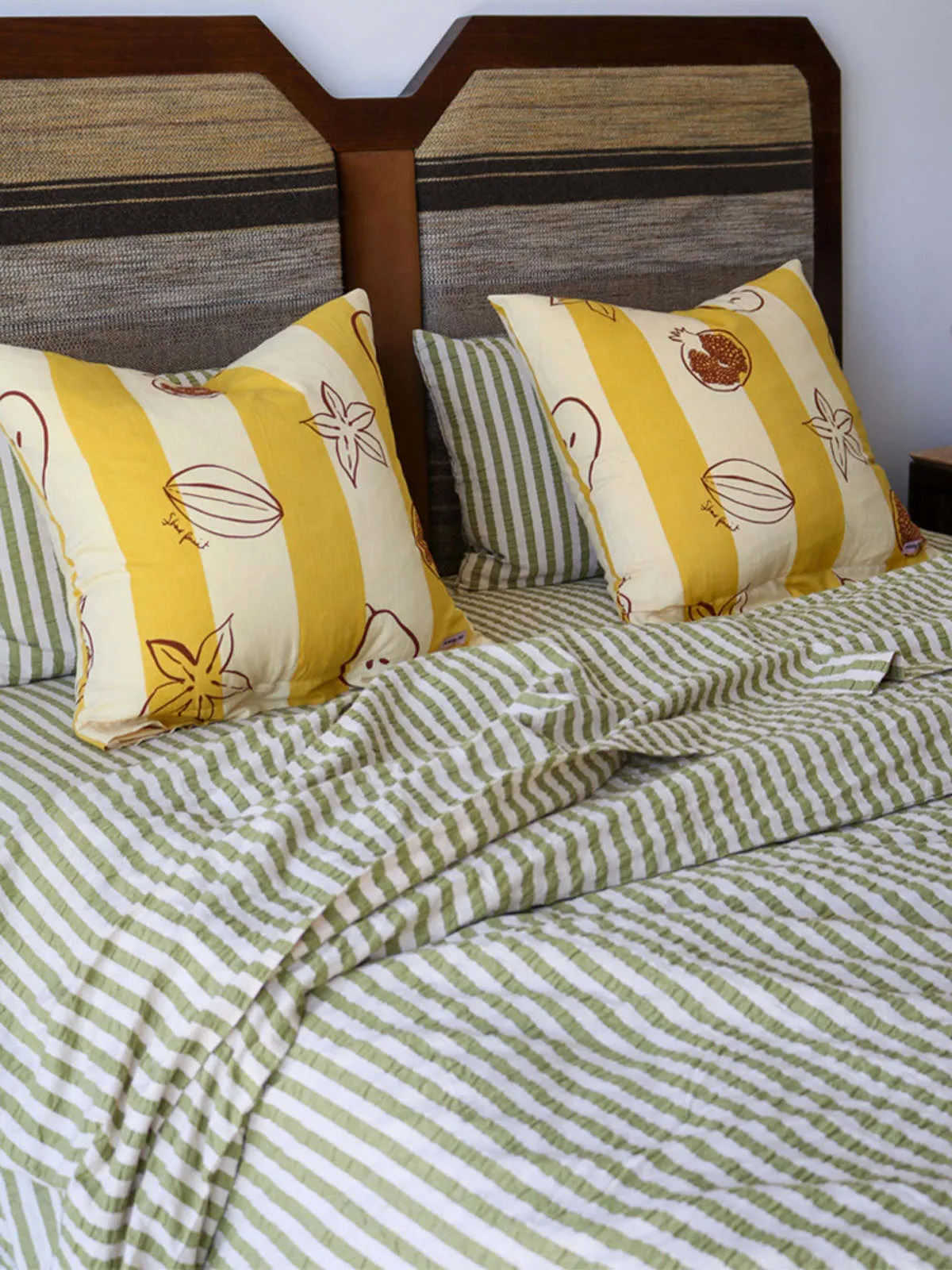 Seersucker Stripe Quilt Cover - pistachio/cream